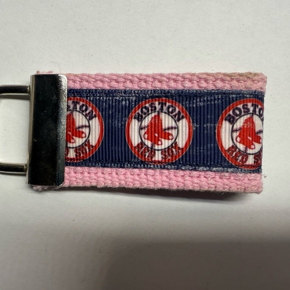 Boston Red Sox Pink and Navy Keychain - Picture 2 of 2